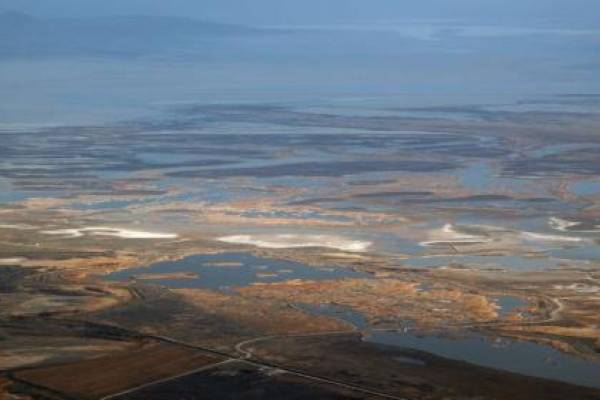 The Great Salt Lake as seen on Feb. 15. A new Utah program aims to protect and enhance water levels in the Great Salt Lake in an effort to avoid environmental disaster. (Scott G Winterton, Deseret News)